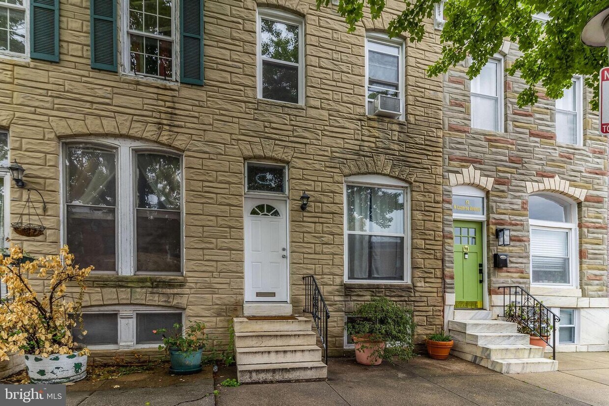 12 N Luzerne Ave, Baltimore, MD 21224 Townhome Rentals in Baltimore