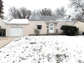 Building Photo - 3205 Francis Pl