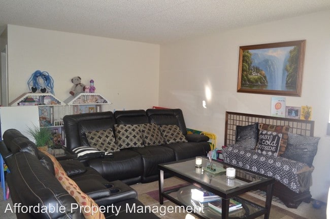 Building Photo - 25073 Copa Del Oro Dr