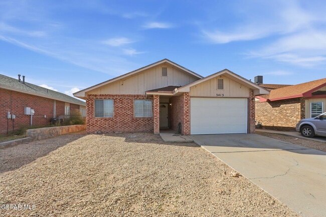 Building Photo - 3413 Yellow Rose St