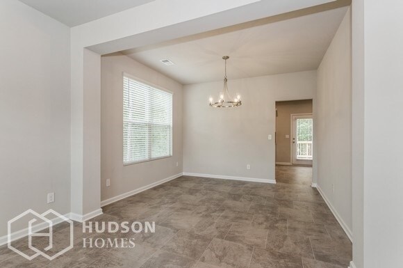 Foto del edificio - NOW AVAILABLE! - 3380 Dacite Court, Atlant...