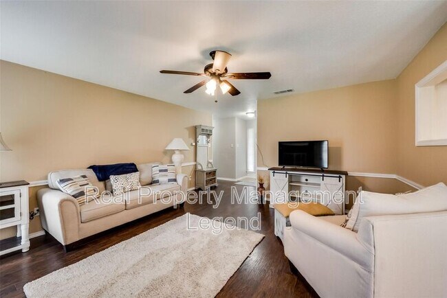 Foto del edificio - 617 Main St