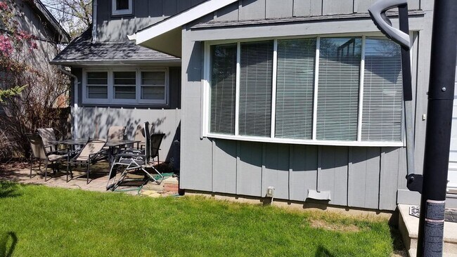 Foto del edificio - Whitefish Bay - Charming 4 Bedroom 2 Bath ...