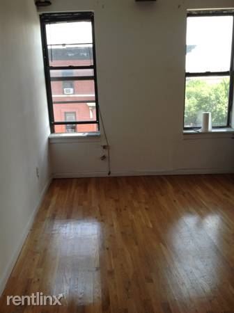 Primary Photo - 2510 30th Ave