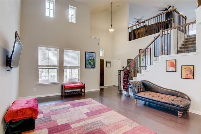 Foto del edificio - 13409 Larrys Ln