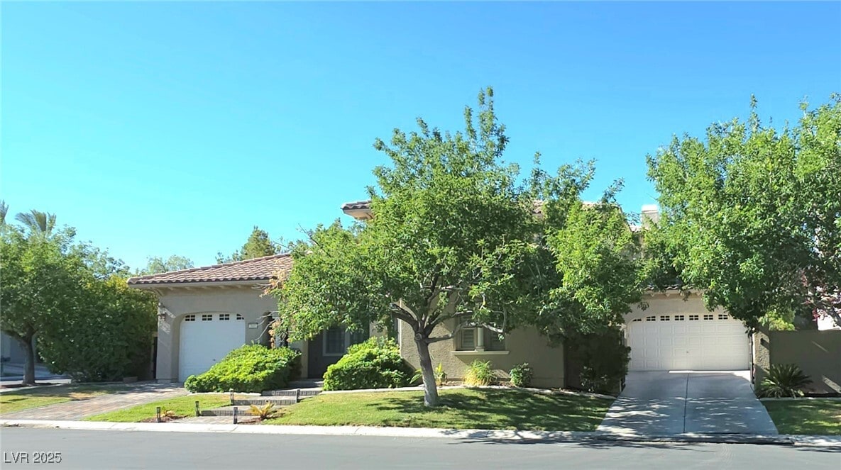 Primary Photo - 3841 Woodsen Bend Dr