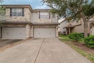 Building Photo - 2714 Maybrook Hollow Ln