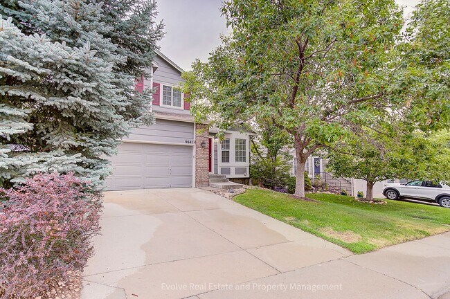 Foto del edificio - 9641 Cove Creek Dr