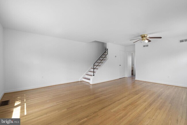 Foto del edificio - 6212 Carters Ln