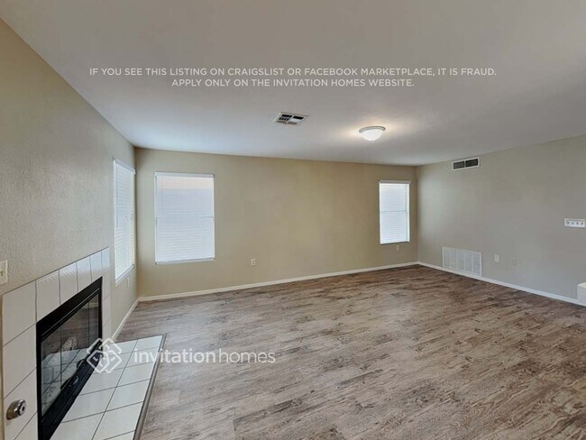 Foto del edificio - 2145 Sun Swept Way