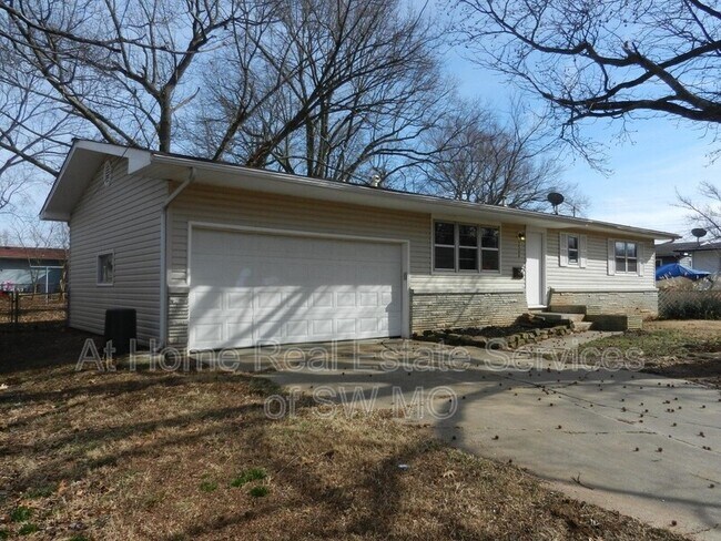 Foto del edificio - 1344 S Prince Ln