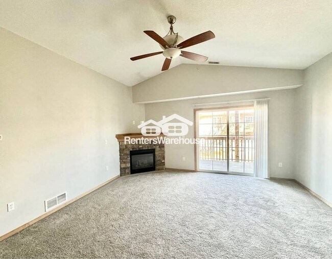 Foto del edificio - 2000 Meadow Ct