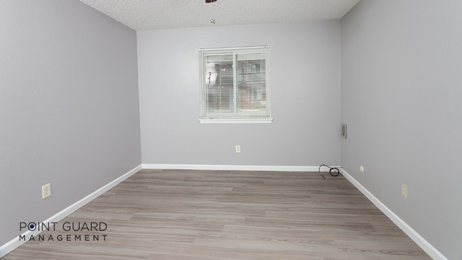 Foto del edificio - 2116 S Seneca St