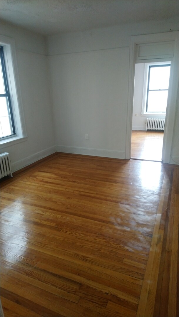 Living Room - 3017 34th St