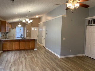 Foto del edificio - 4143 Town Square Dr