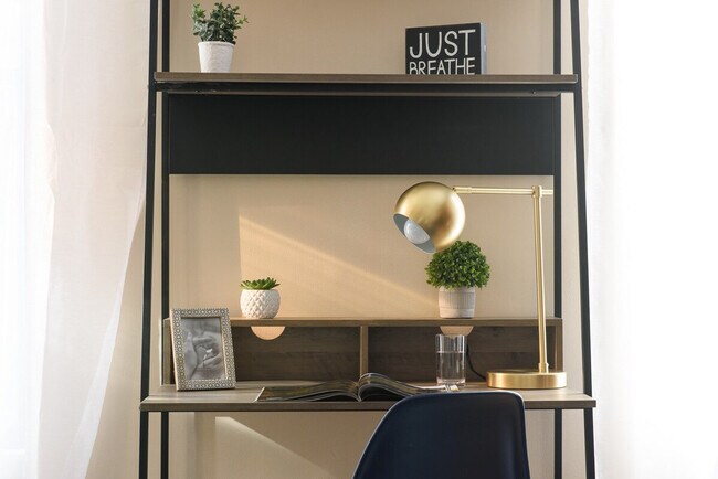 Foto del edificio - 428-430-430 W 47th St