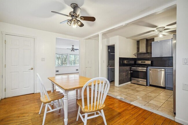 Foto del edificio - 292 New York Ave