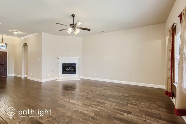 Foto del edificio - 221 Eagle Ridge Rd, Forney, TX, 75126