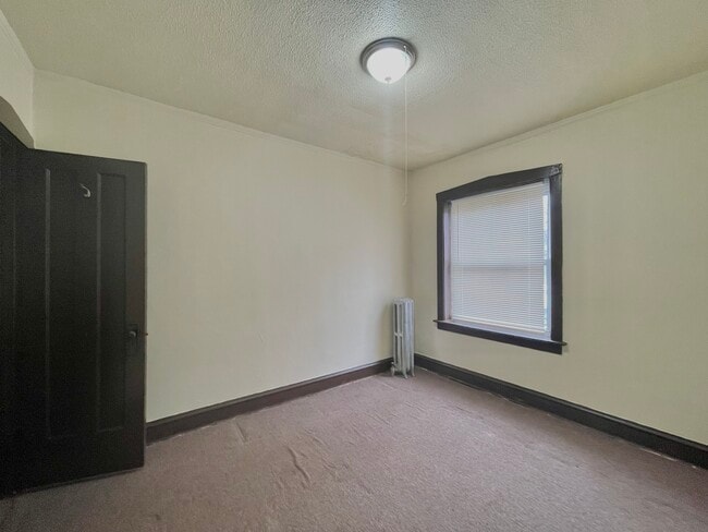 Building Photo - 7800 S Throop St