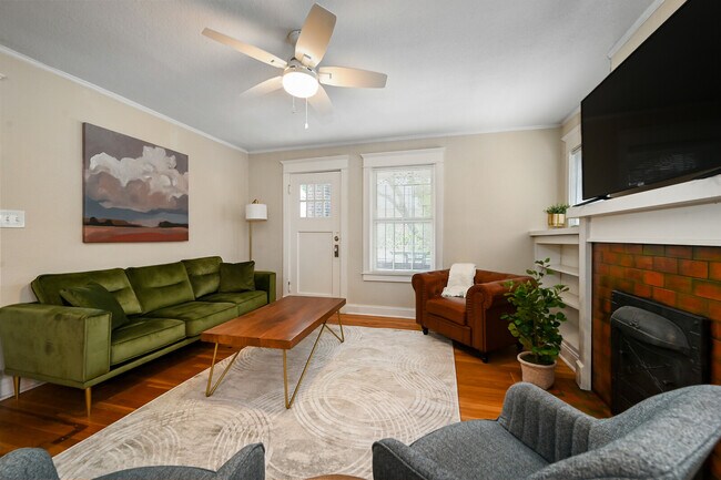Foto del edificio - 3241 Gillham Rd