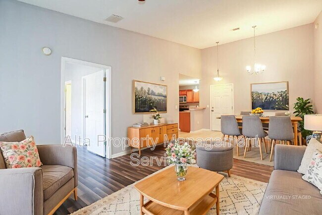 Foto del edificio - 6860 Skaff Ave