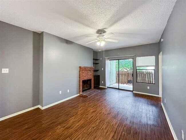 Building Photo - 9509 Kempler Dr