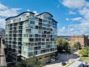 Building Photo - 1237 Washington Ave
