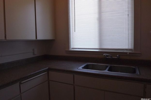 Foto del edificio - 418 N California St