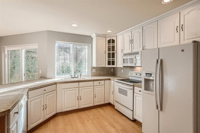 Foto del edificio - 18911 101st St Ct E, Bonney Lake, WA, 98391