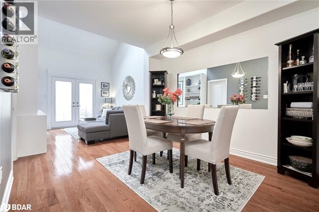 Building Photo - 125 Huronia Rd