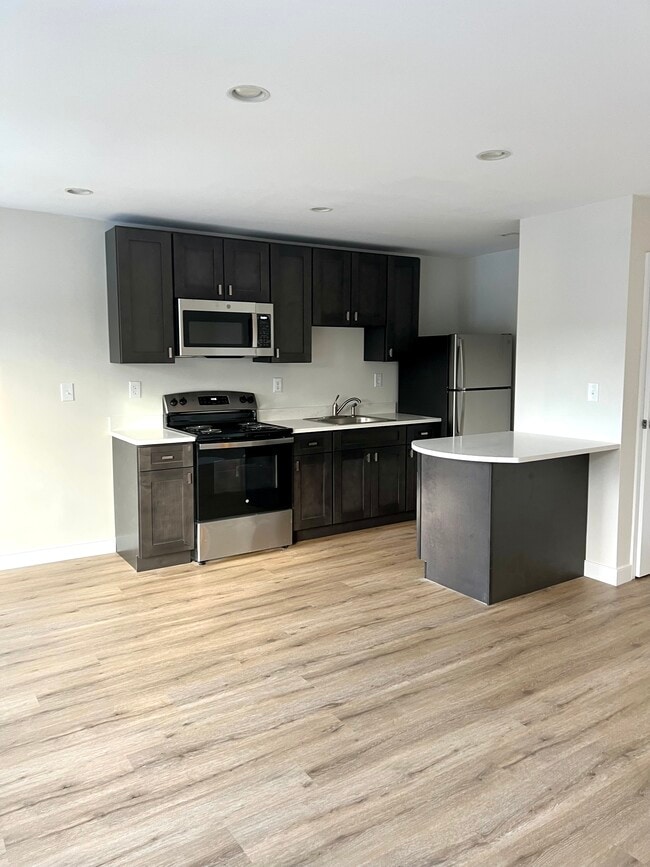 Kitchen/Living Room - 244 West St