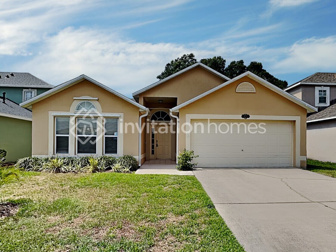 Primary Photo - 2100 Brookshire Cir
