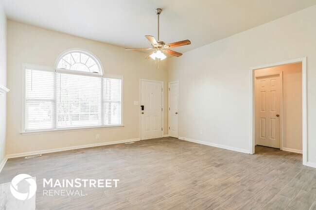 Foto del edificio - 160 Cedarhurst Ln