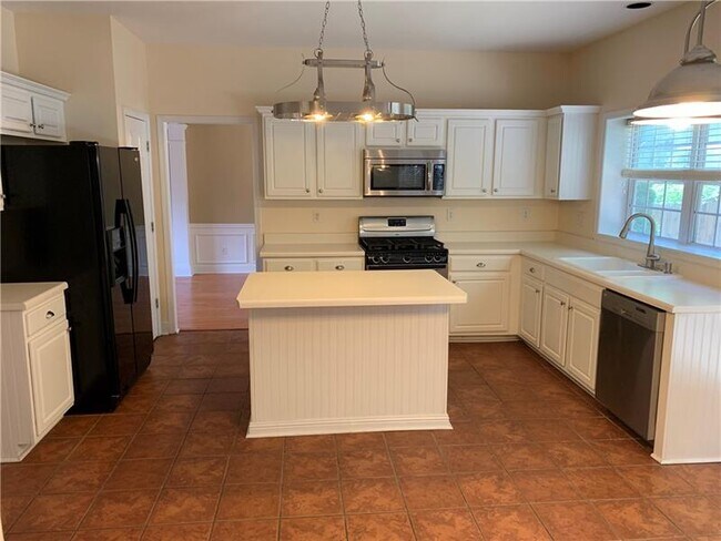 Foto del edificio - 2533 Haddenham Ln