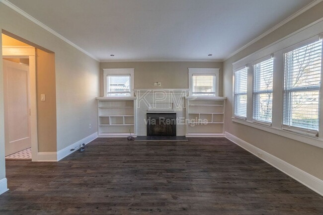 Building Photo - 635 Argonaut St