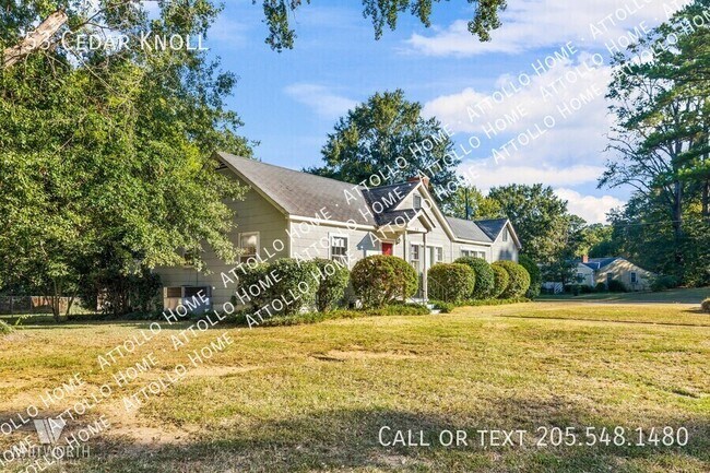 Foto del edificio - Charming 4-Bed Home in Cedar Knoll - Large...