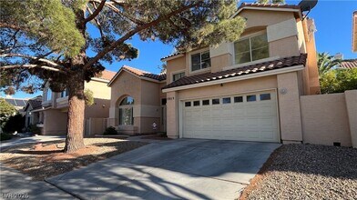 Building Photo - 2909 Calmada Ave