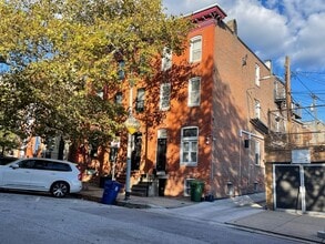 Building Photo - 239 S Collington Ave