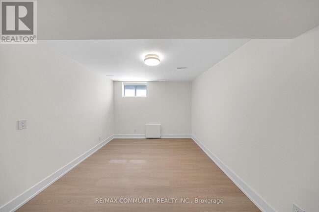 Building Photo - 1640 Tawnberry St