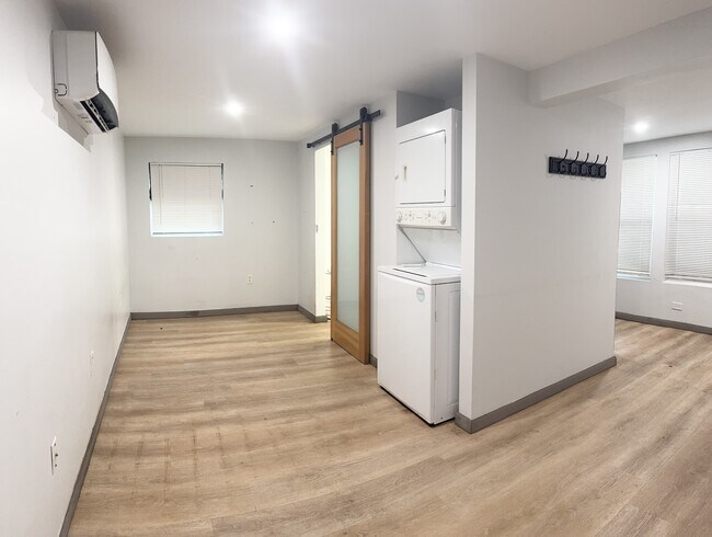 Foto del edificio - 135 E 17th St