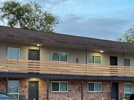 Building Photo - 1533 Industrial Dr E