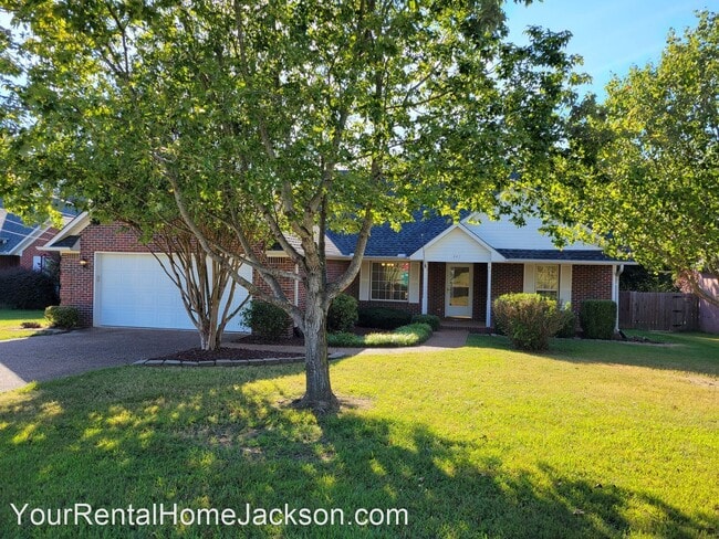 Building Photo - 3 br, 2 bath House - 441 Gettysburg Dr