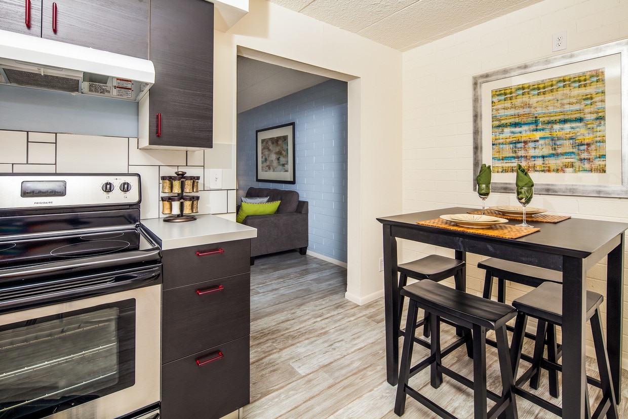 365 W Pierson St, Phoenix, AZ 85013 Apartments in Phoenix, AZ