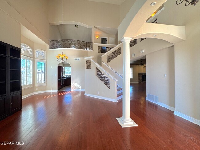 Foto del edificio - 413 Claiborne St