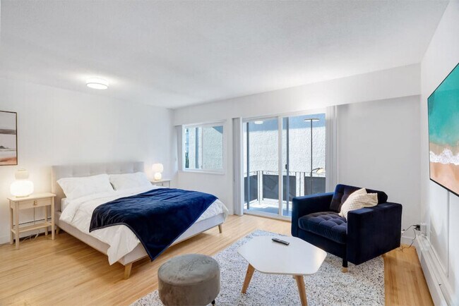 Photo du bâtiment - 1550 W 11th Ave