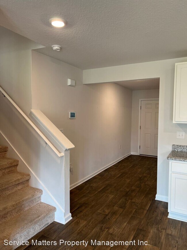 Foto del edificio - 5 br, 3 bath House - 7571 Oak Lake Blvd