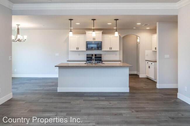 Building Photo - 3 br, 2 bath House - 22394 Plumas Place