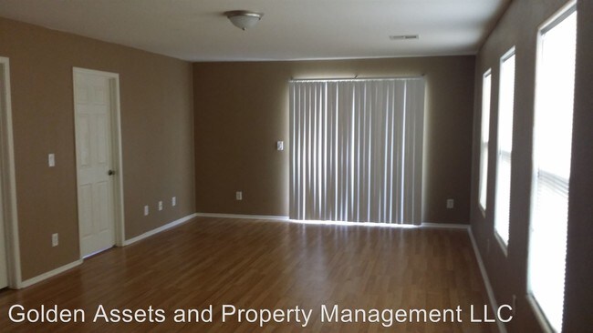 Foto del edificio - 6170 W Cougar Ave