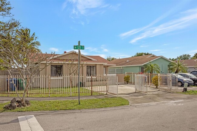 Building Photo - 19223 SW 121st Ct