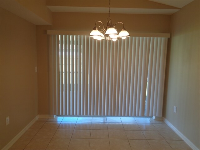 Building Photo - 27437 Sugar Loaf Dr